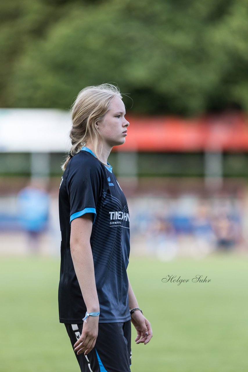 Bild 122 - Loewinnen Cup